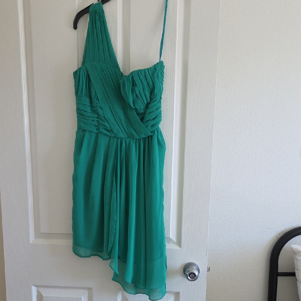H&M Green One Shoulder Dress